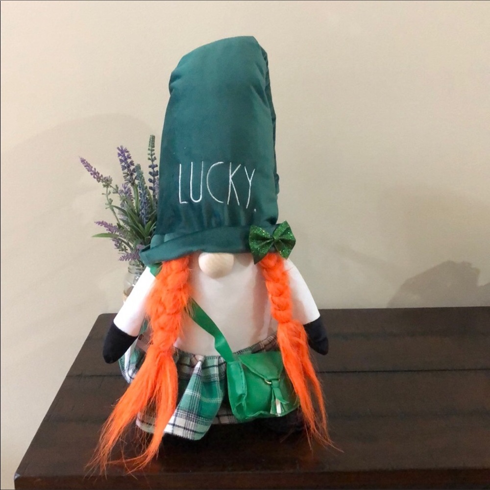 ☀️ NWT Rae Dunn Lucky Irish Girl Large Plush Gnome